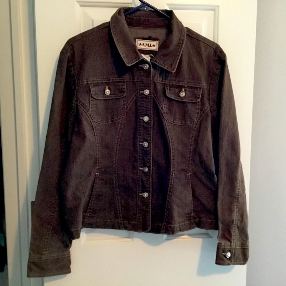 A.M.I. Large Brown Jean Jacket
